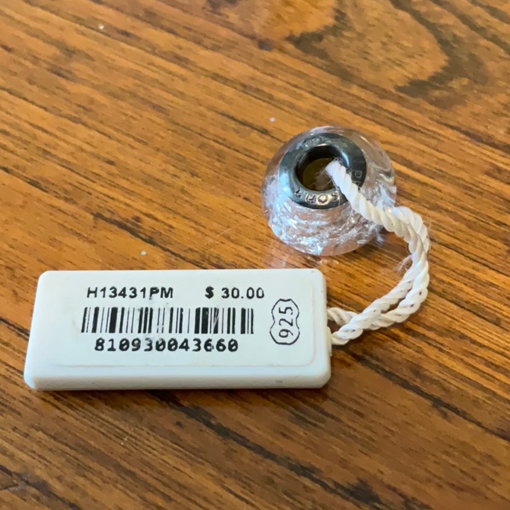 Persona Clear with Silver Core Bead